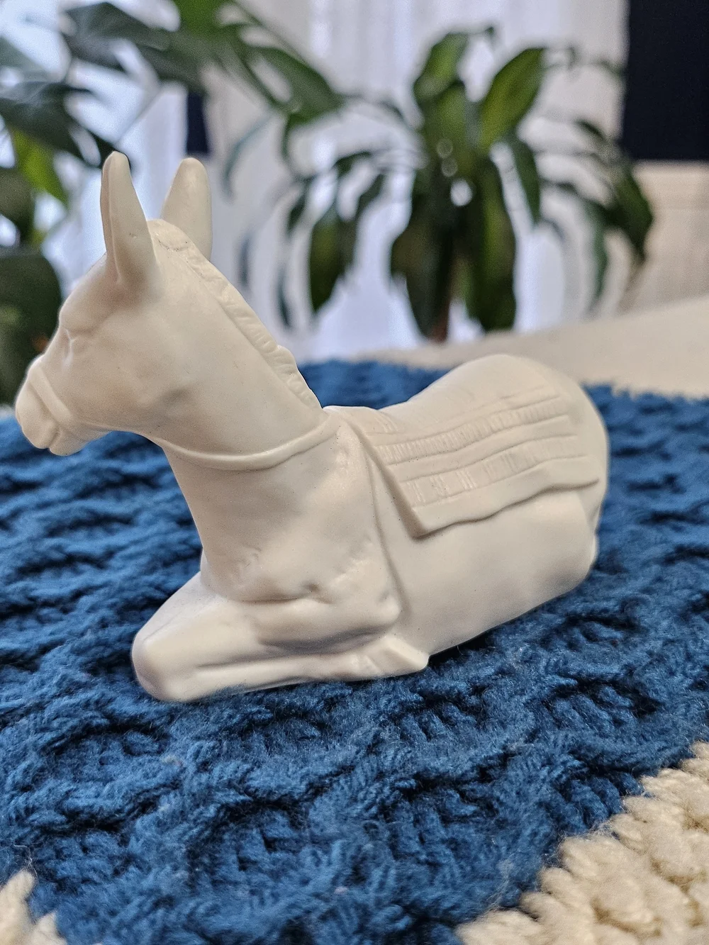 Avon Nativity Collectibles The Donkey Porcelain Figurine 1984 Vintage